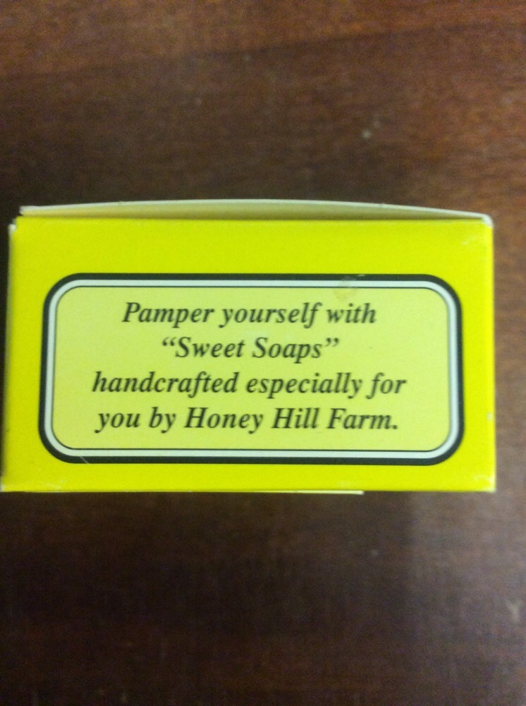 Cape Cod Cranberry Scent Handcrafted Honey Bar Soap 5 oz / 142 g