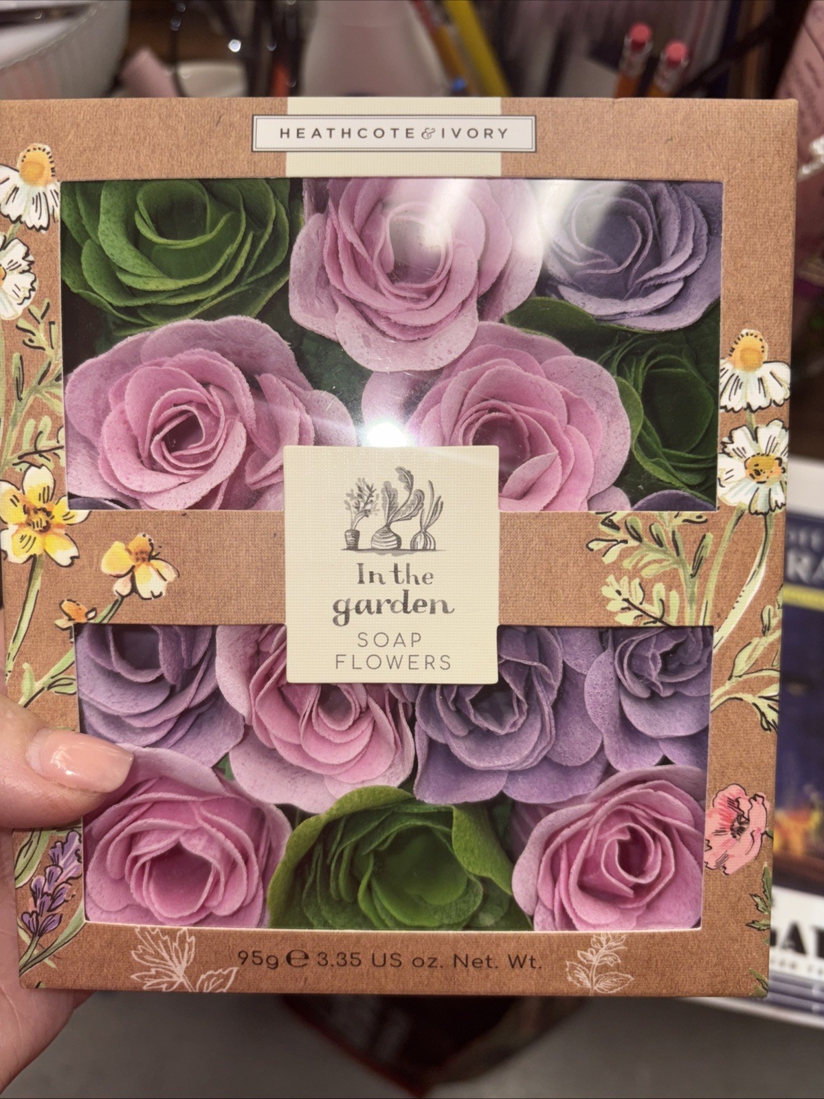 Heathcote & Ivory IN THE GARDEN Bath Soap Flowers Sweet Rhubarb & Lilac Blossoms