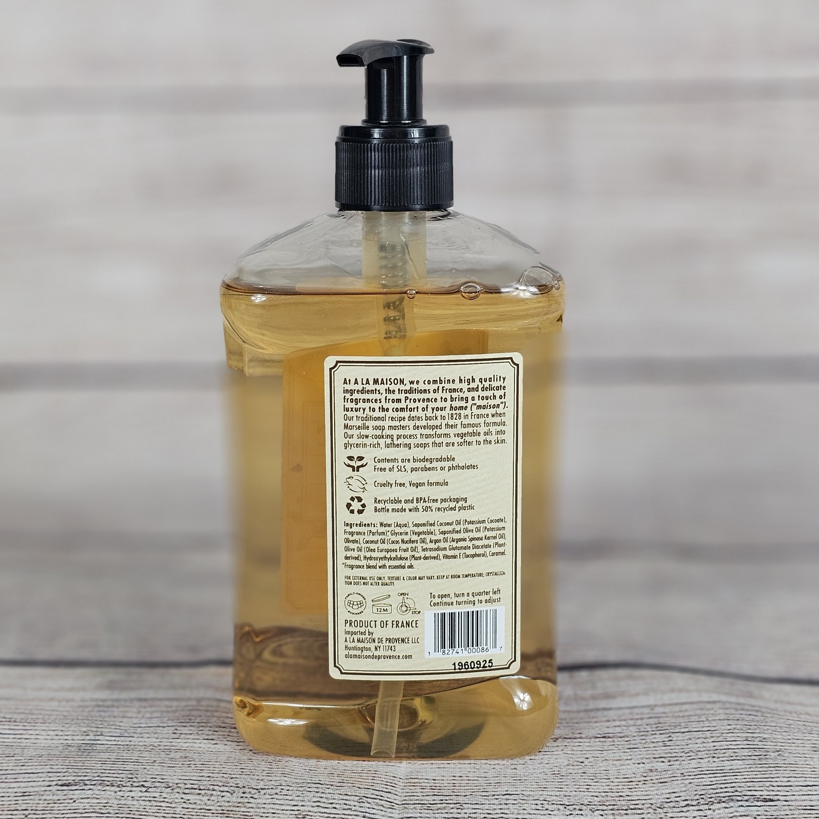 Liquid Soap For Hand And Body Honeysuckle Honey Suckle 16.9 Oz By A La Maison