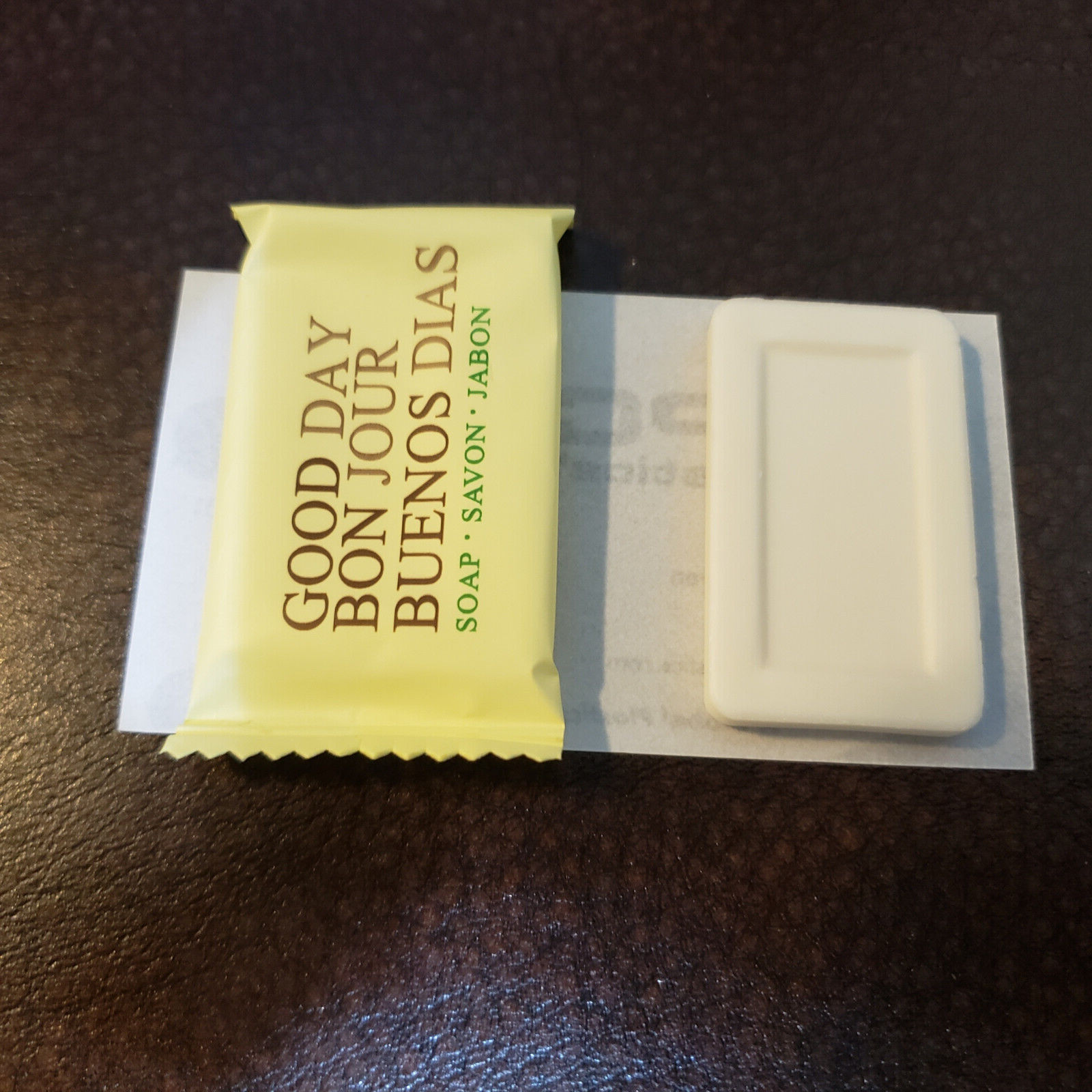 (200 Bars) Tiny Mini Hand Soap 1/2 Travel/Hotel/Motel Small Wrapped Bulk – USA
