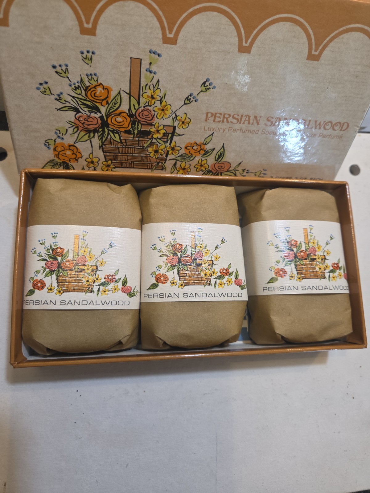 Vintage Ben Rickert Persian Sandalwood Soap 3 3oz Cakes New In Box
