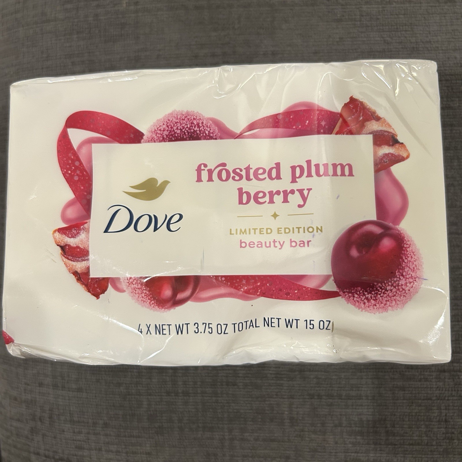 Dove Frosted Plum Berry Beauty Bar Soap 4 Pack Holiday Limited Edition Soap