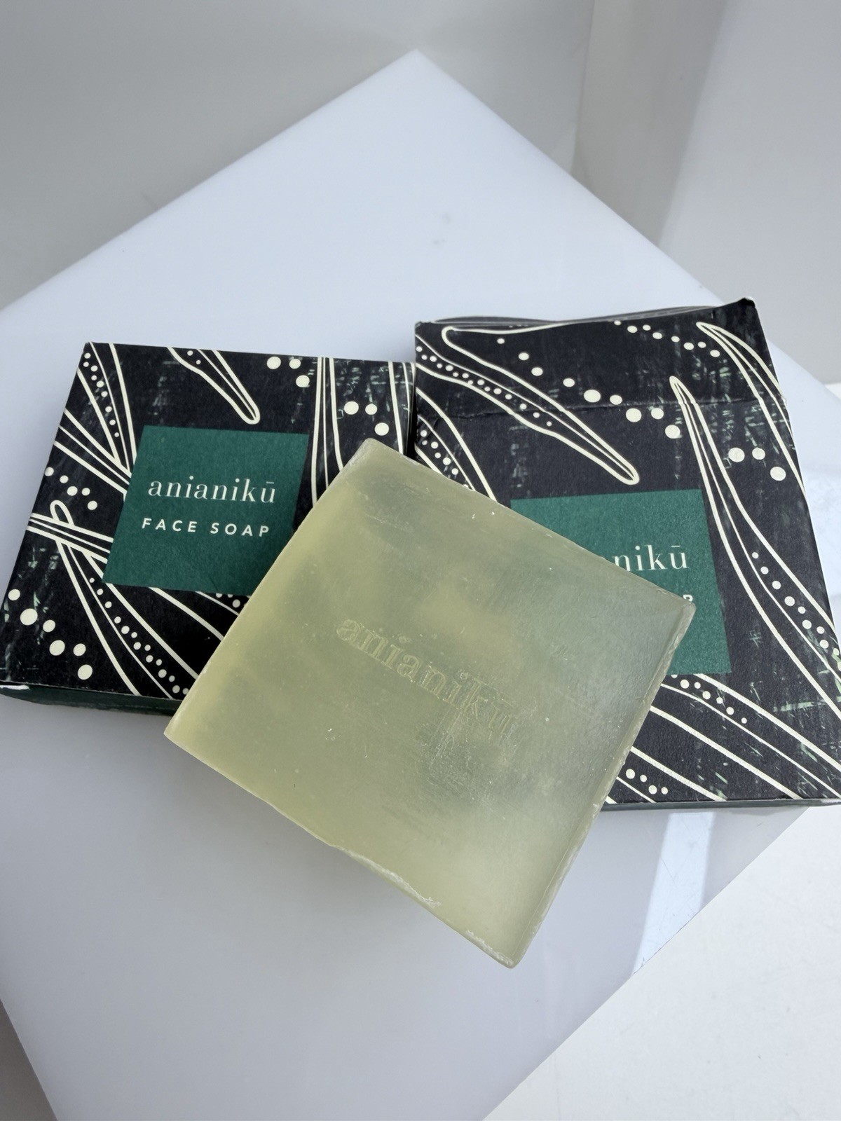 Four Seasons O’ahu at Ko Olina Hawaii Anianiku by Lather Soaps Lot of 8