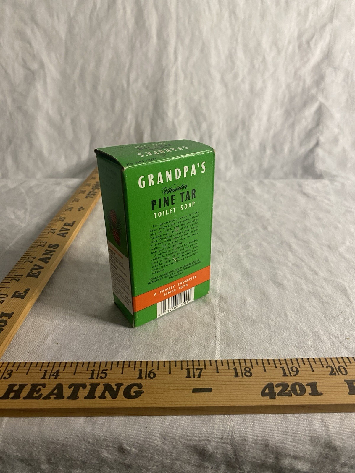 Grandpas Pine Tar Wonder Soap 4.25 Oz Original Box Vintage Toiletries