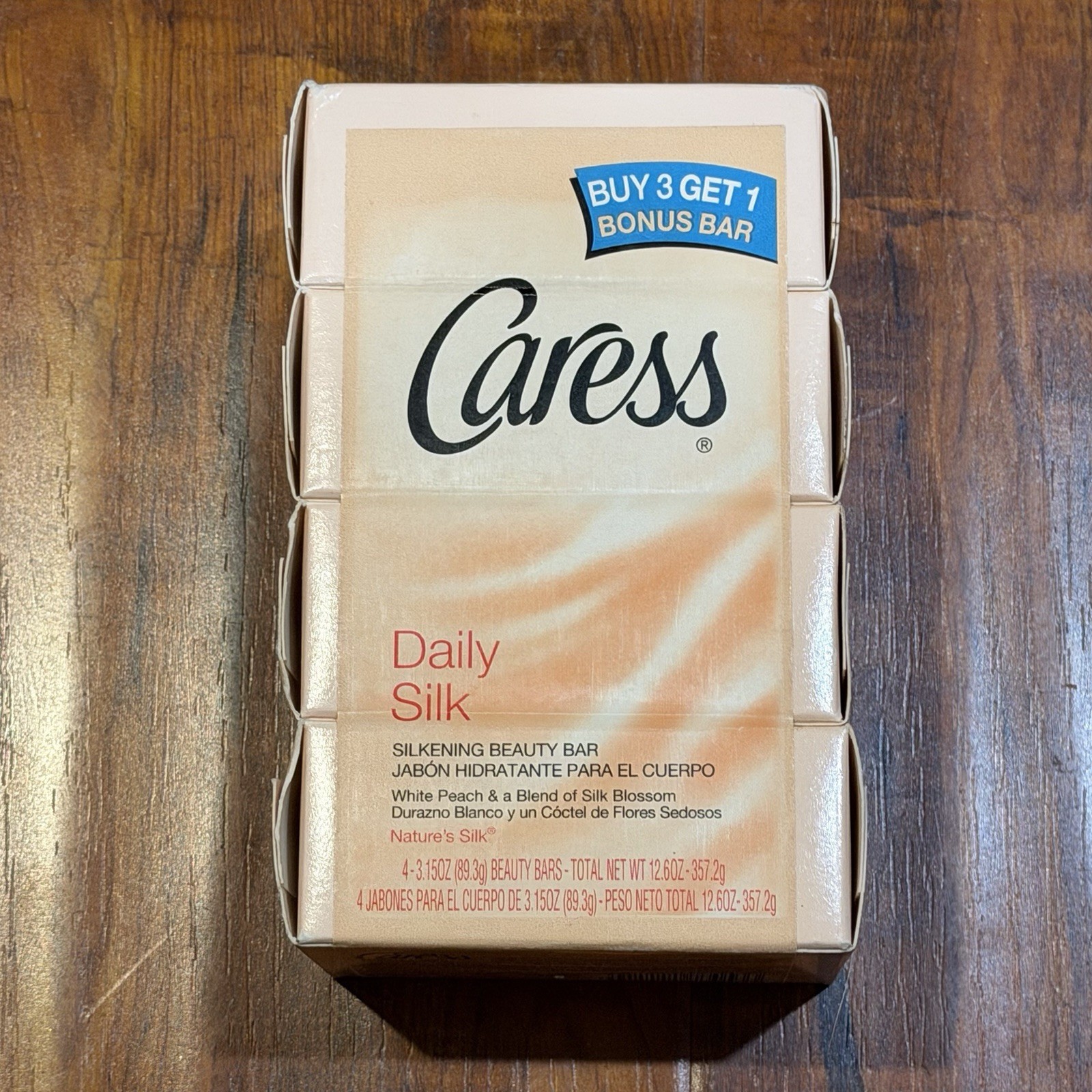 Vintage 4-Pack 2000’s Caress 3.15 Oz Daily Silk Body Bars White Peach Soap – NOS