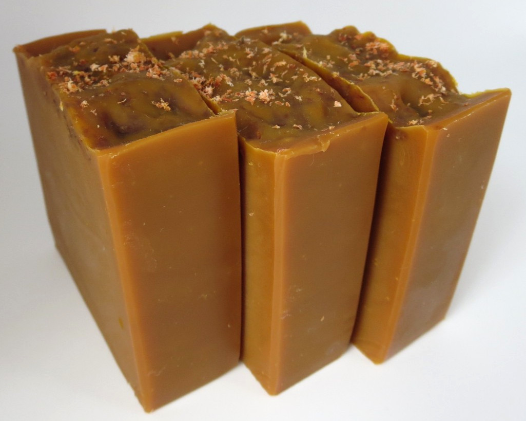 HANDMADE PUMPKIN & CARDAMOM SCENTED SOAP COLD PROCESSED NON-TOXIC VEGAN 4oz