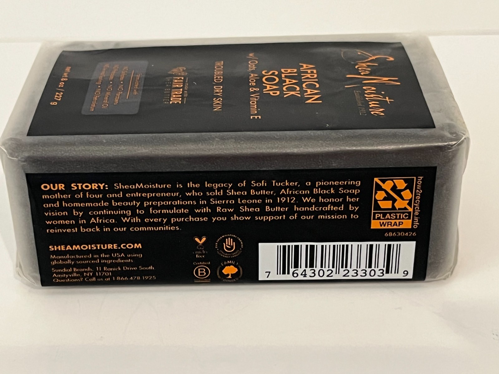 Shea Moisture African Black Soap with Oats, Aloe & Vitamin E for Dry Skin 8 oz .
