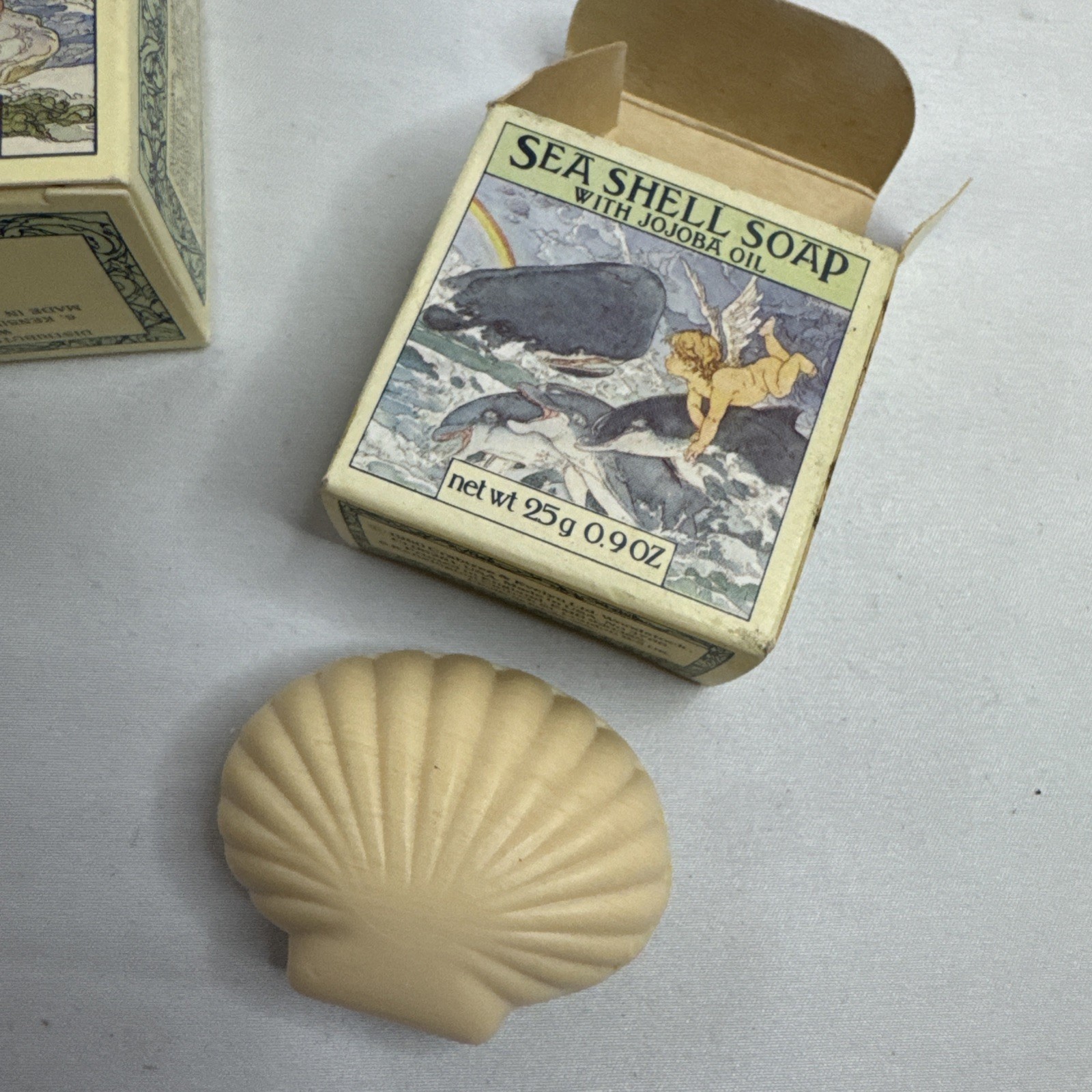Set of 2 Crabtree Evelyn Jojoba Oil 3.5oz & 0.9oz Seashell Soap Lot Vintage NEW