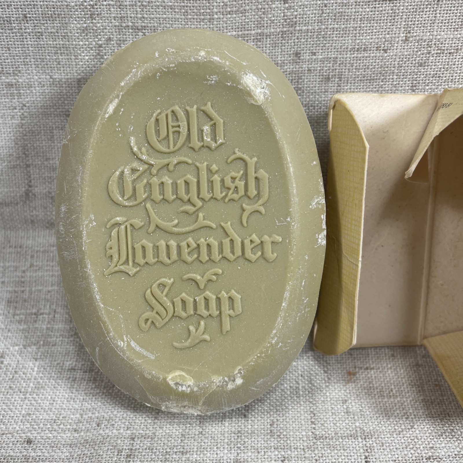VTG 1979 Yardley of London English Lavender Soap Fragranced Bar 4.25 ounces NOS
