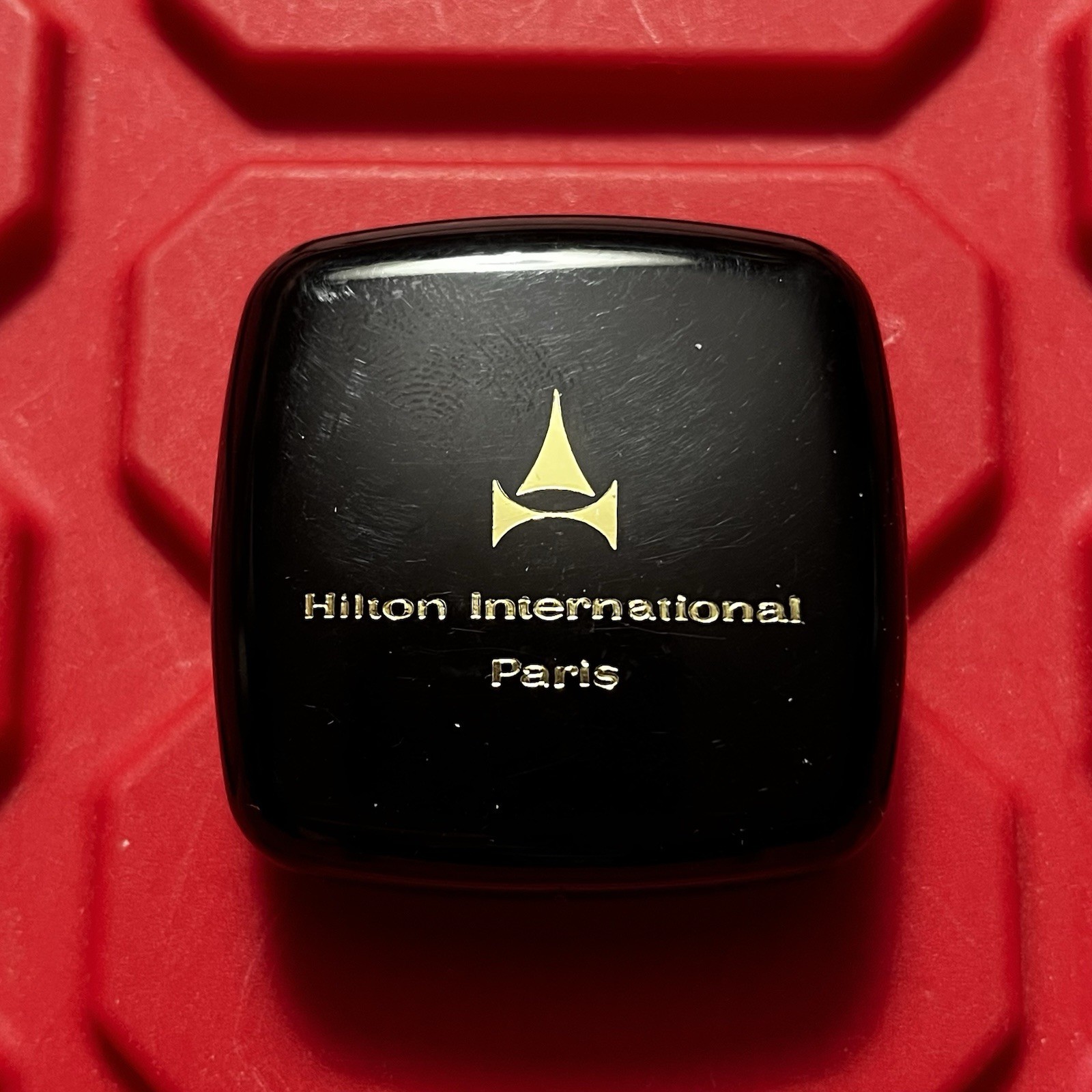 Hilton International Paris Travel Size Soap With Plastic Case Unused Vintage 70s