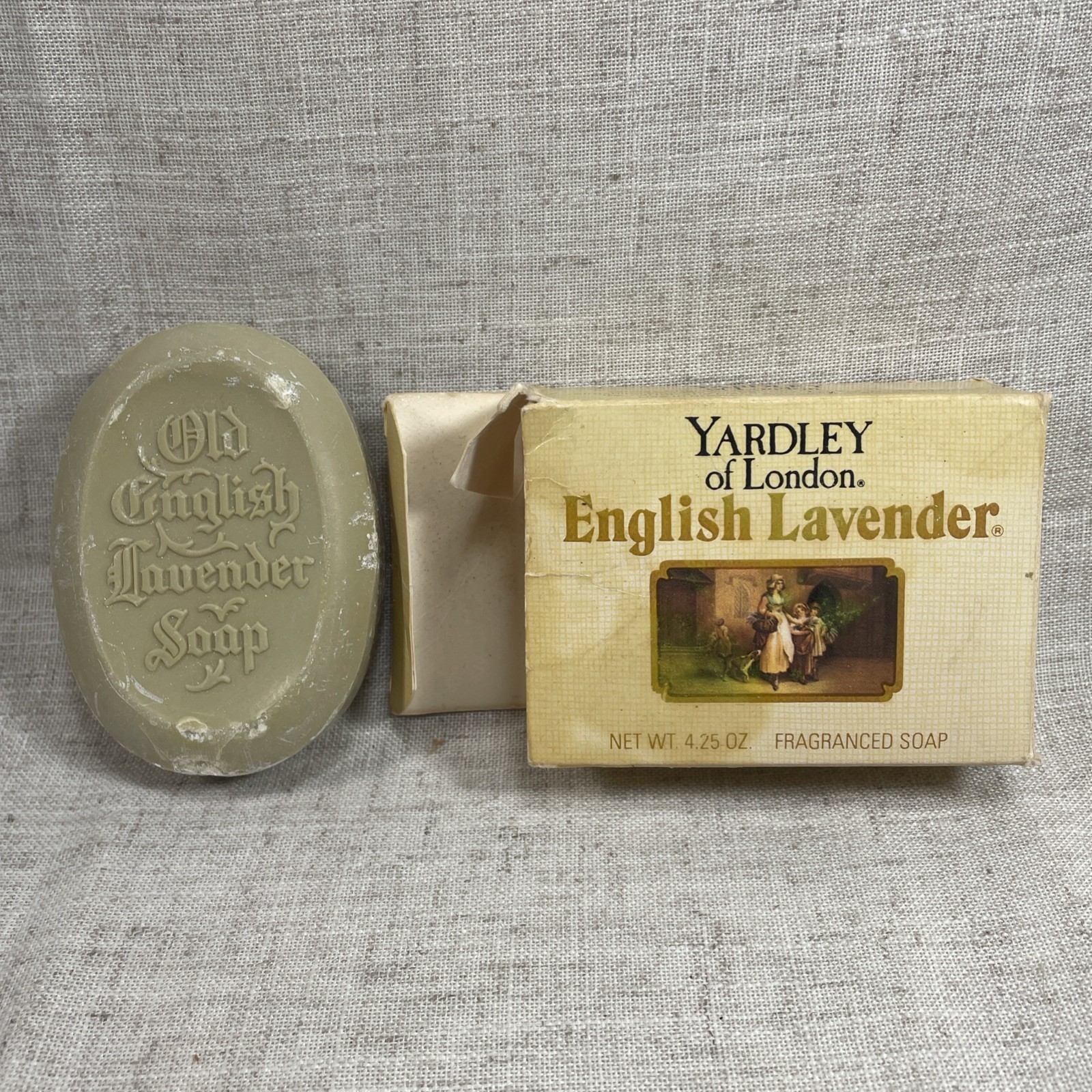 VTG 1979 Yardley of London English Lavender Soap Fragranced Bar 4.25 ounces NOS