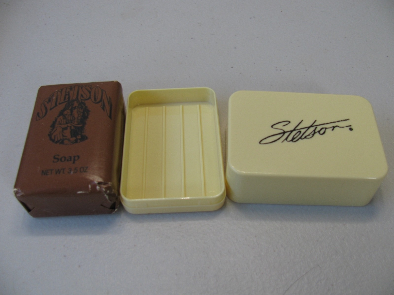 Vintage Stetson by Coty Men’s Deodorant Bath Soap Bar 3.5 Oz Mens W/Travel Case