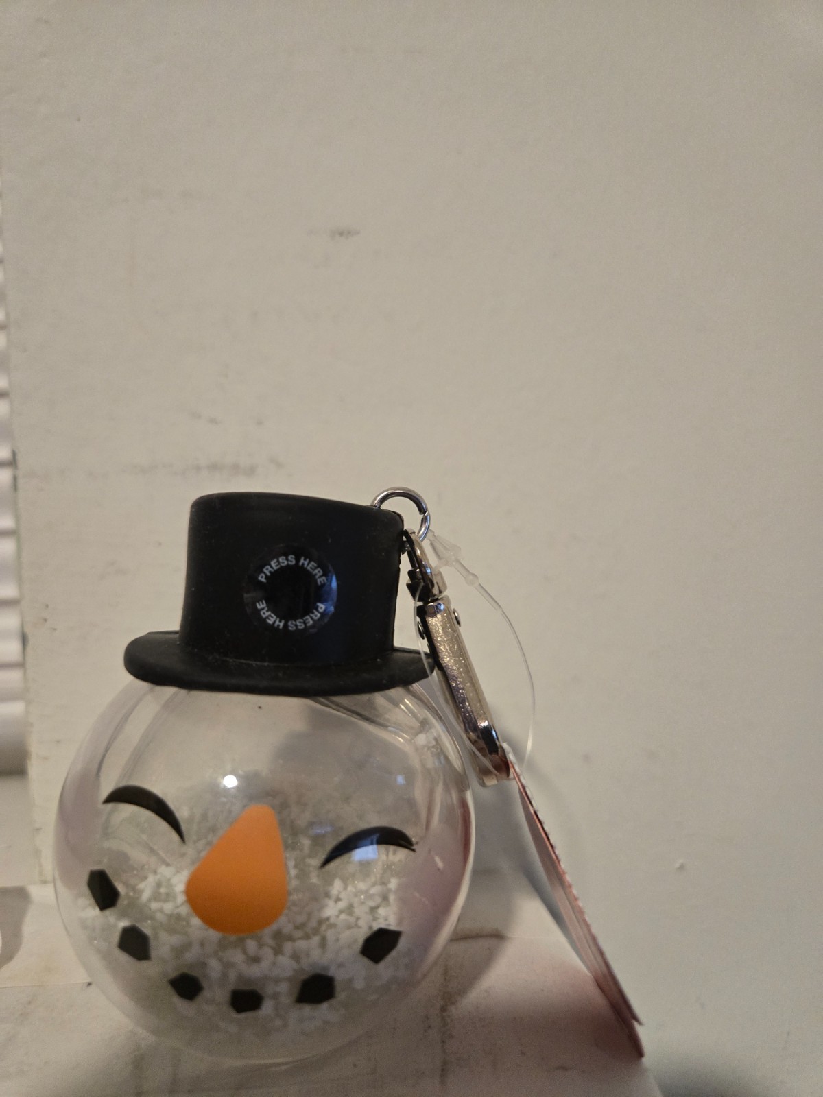 BATH AND BODY WORKS SNOWMAN POCKETBAC HOLDER WITH CLIP
