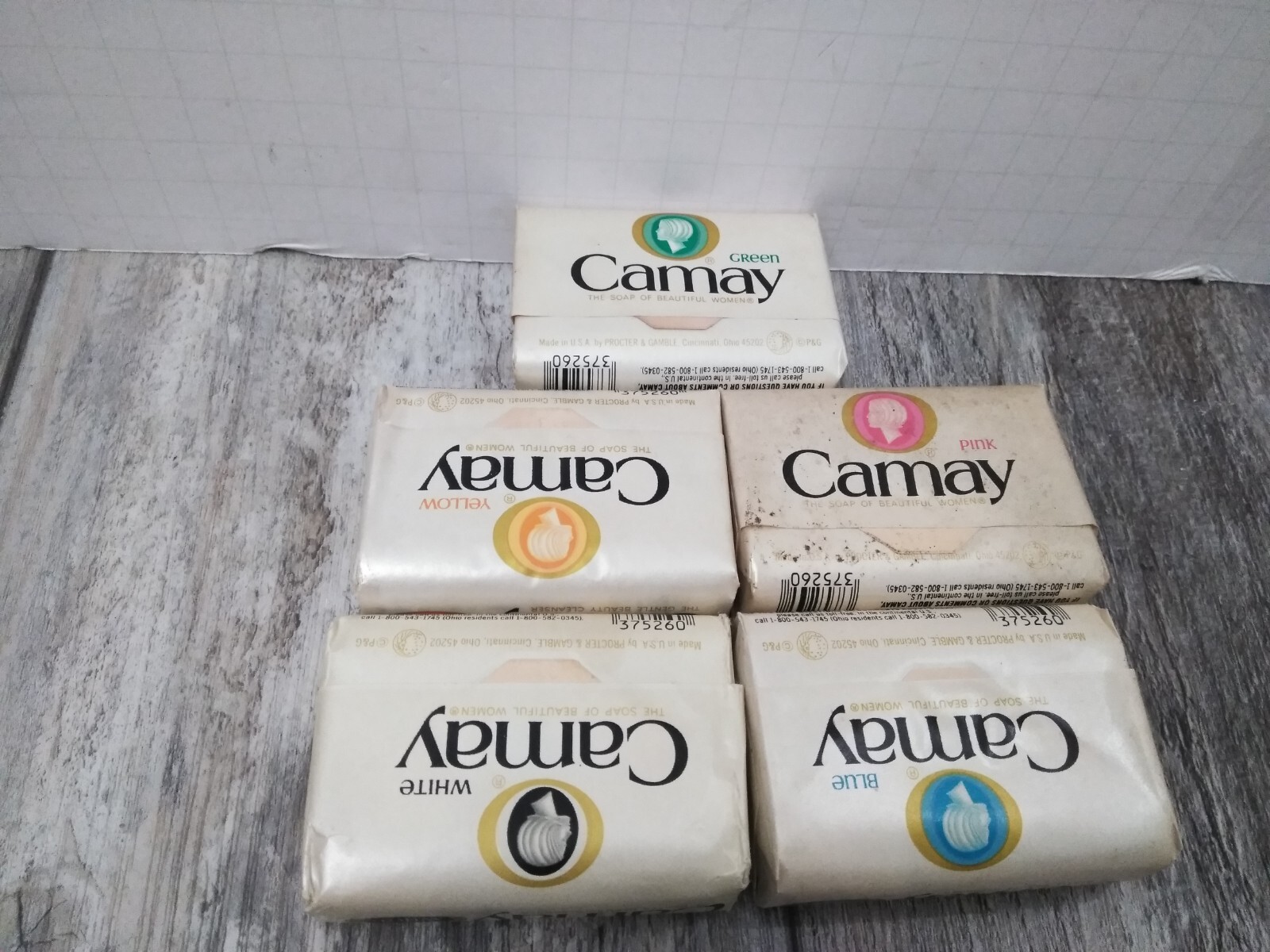 N.O.S. Camay Beauty Bar Gentle Soap White, blue, green, yellow, pink 3.5 oz- 5pk