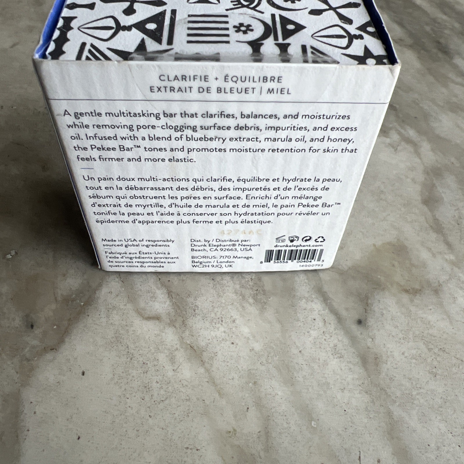 Drunk Elephant Pekee Bar – Multi-Tasking Face Wash and Moisturizing Bar Clean…