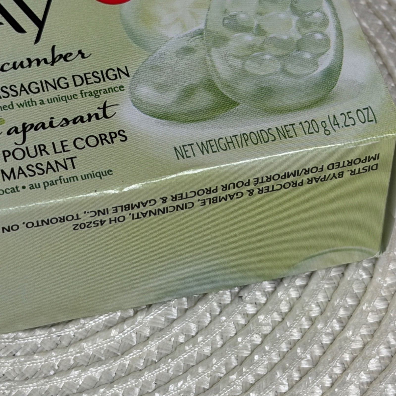 Olay Soothing Cucumber Body Bar with Massaging Design Avocado Oil 4.25oz 120g