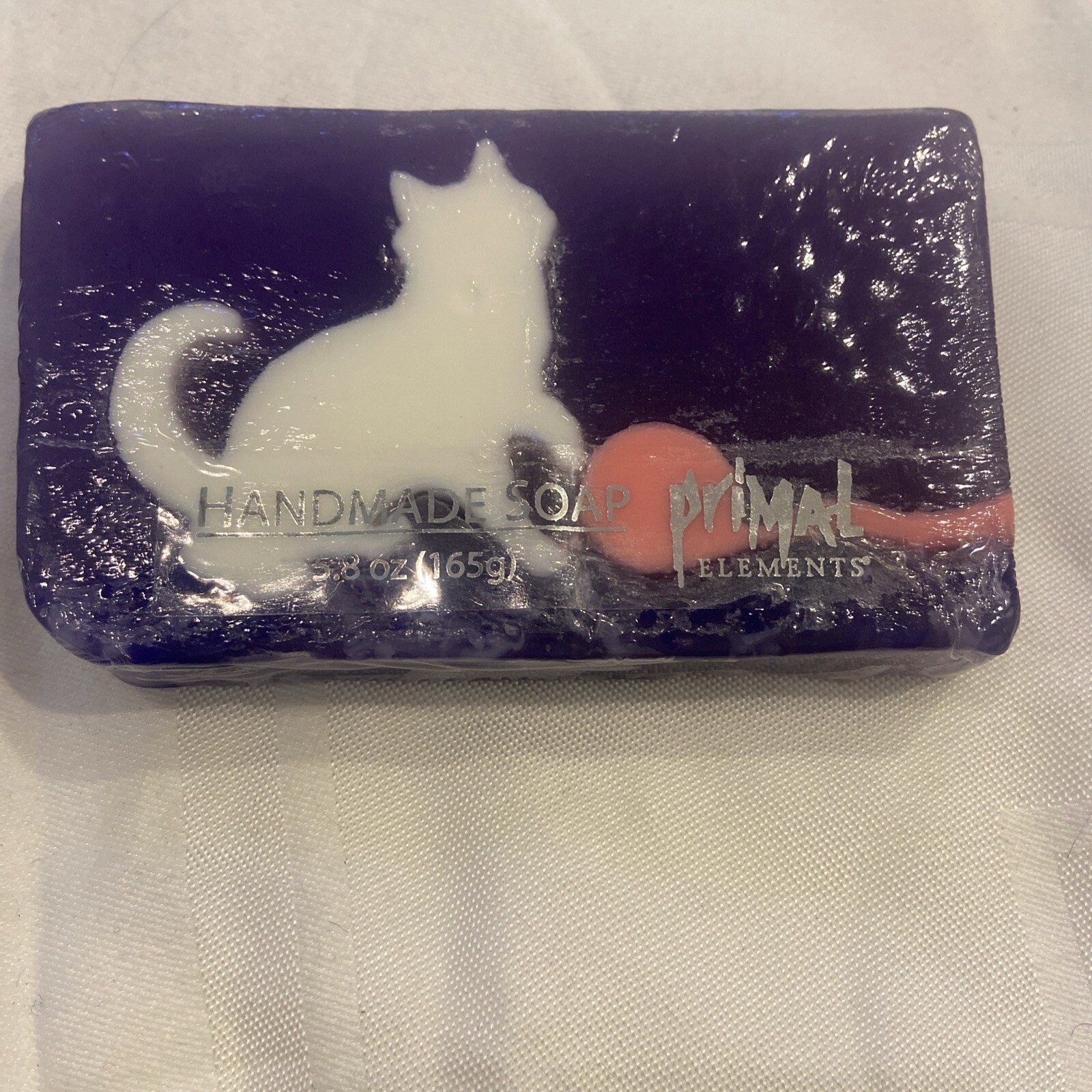 Primal Elements, WHITE CAT Full Size 5.8oz Handmade Soap New In Wrap