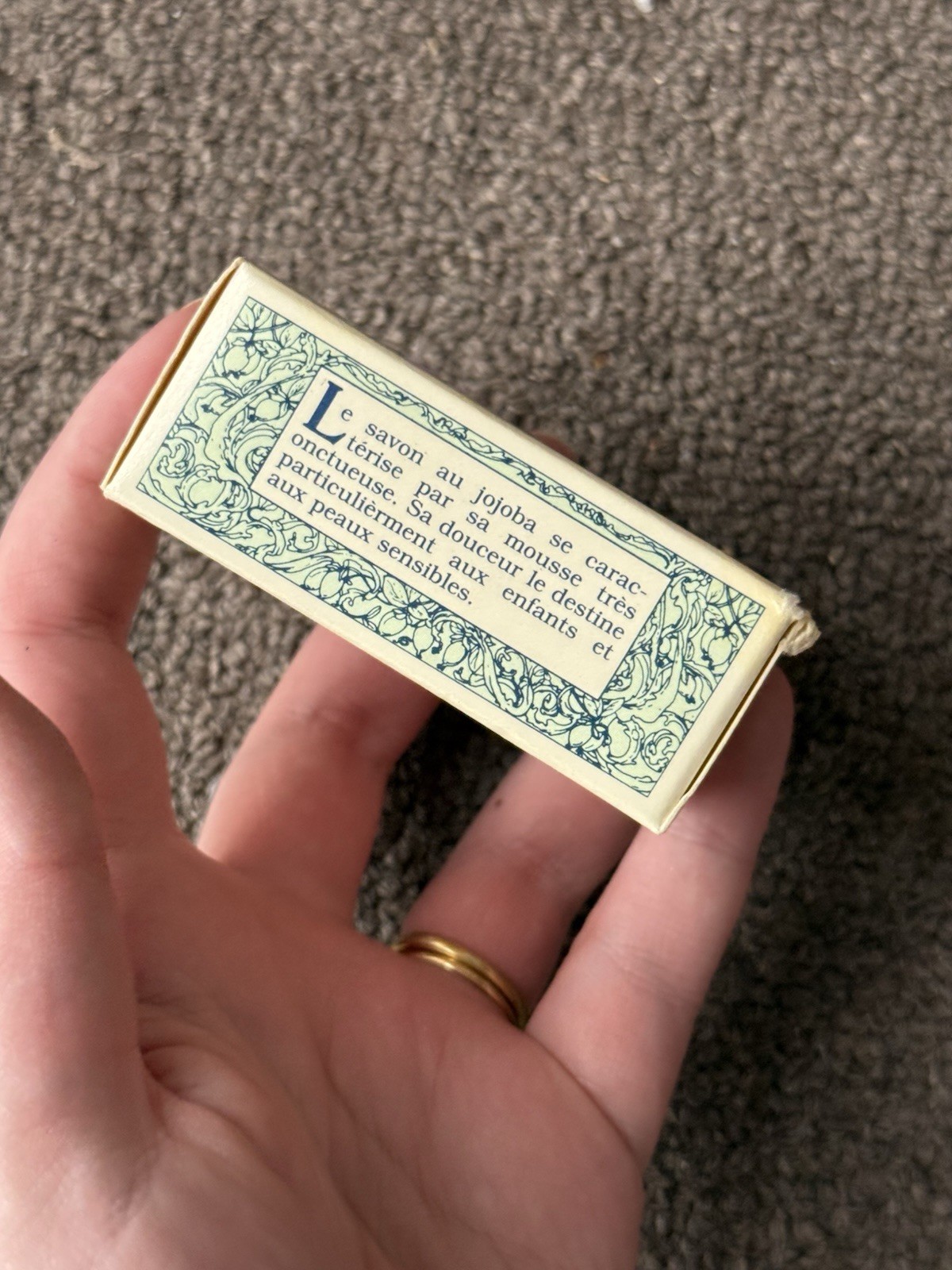 CRABTREE & EVELYN 1978 Sea Shell Soap With Jojoba Oil 54g / 1.9oz Vintage