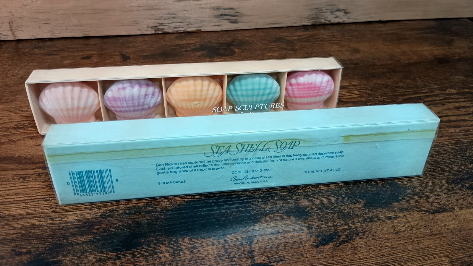 Vintage Ben Rickert Sea Shell Soap Set 10 Piece Beach Soap Sculptures Colorful
