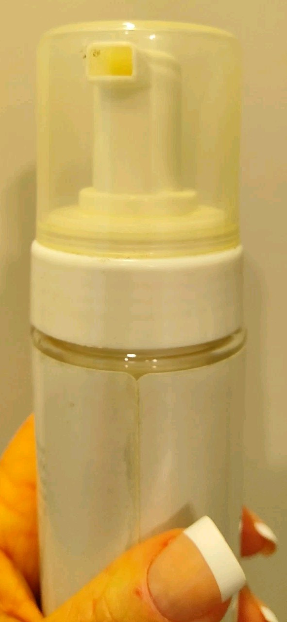 Lady Primrose Liquid Cream Soap RARE Retired Full Size