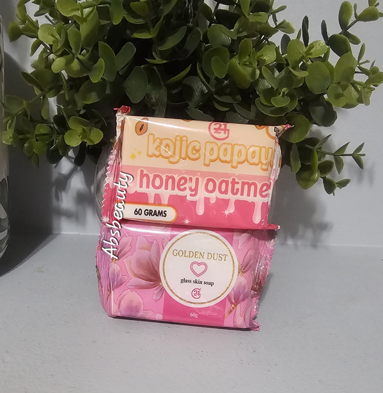 G21 Mini Combo Golden Dust Soap & Kojic Papaya Honey Oatmeal Duo Soap 60g Each✨️