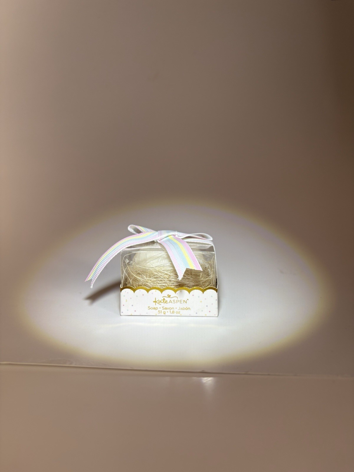 kateASPen Round White Bar Soap Gift Favor Box with Ribbon 1.8 oz