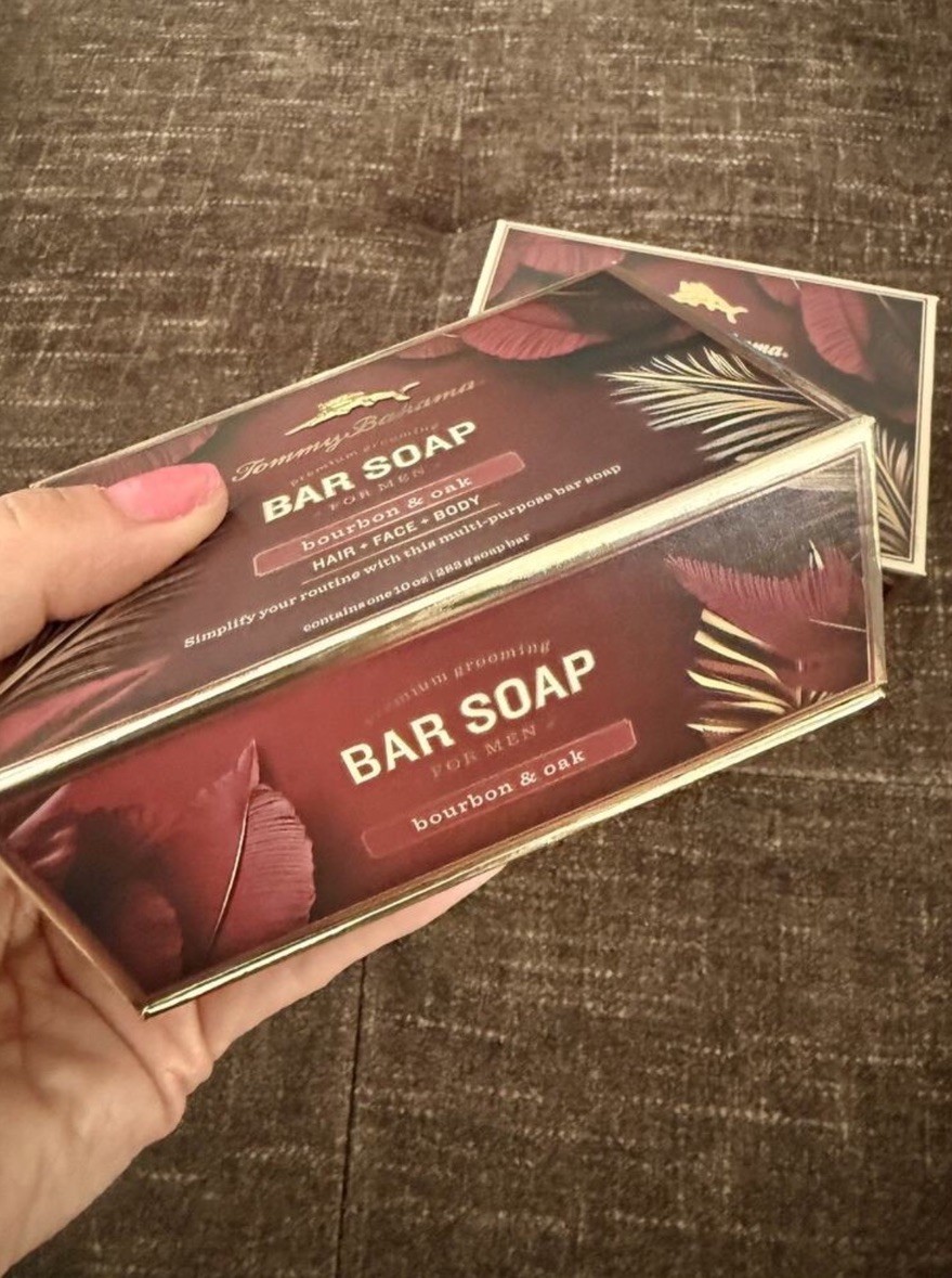 2 Tommy Bahama Bar Soaps For Men Bourbon & Oak New Sealed Hair, Face, Body Soap