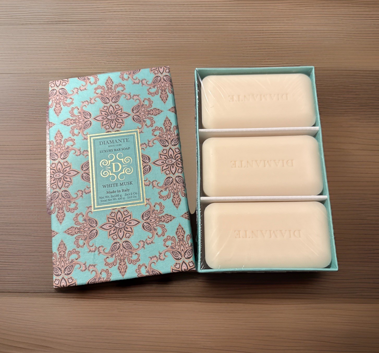 LUXURY BAR SOAP DIAMANTE WHITE MUSK ITALIAN Soap 3 Bars Each 5.2oz Total 15.6oz
