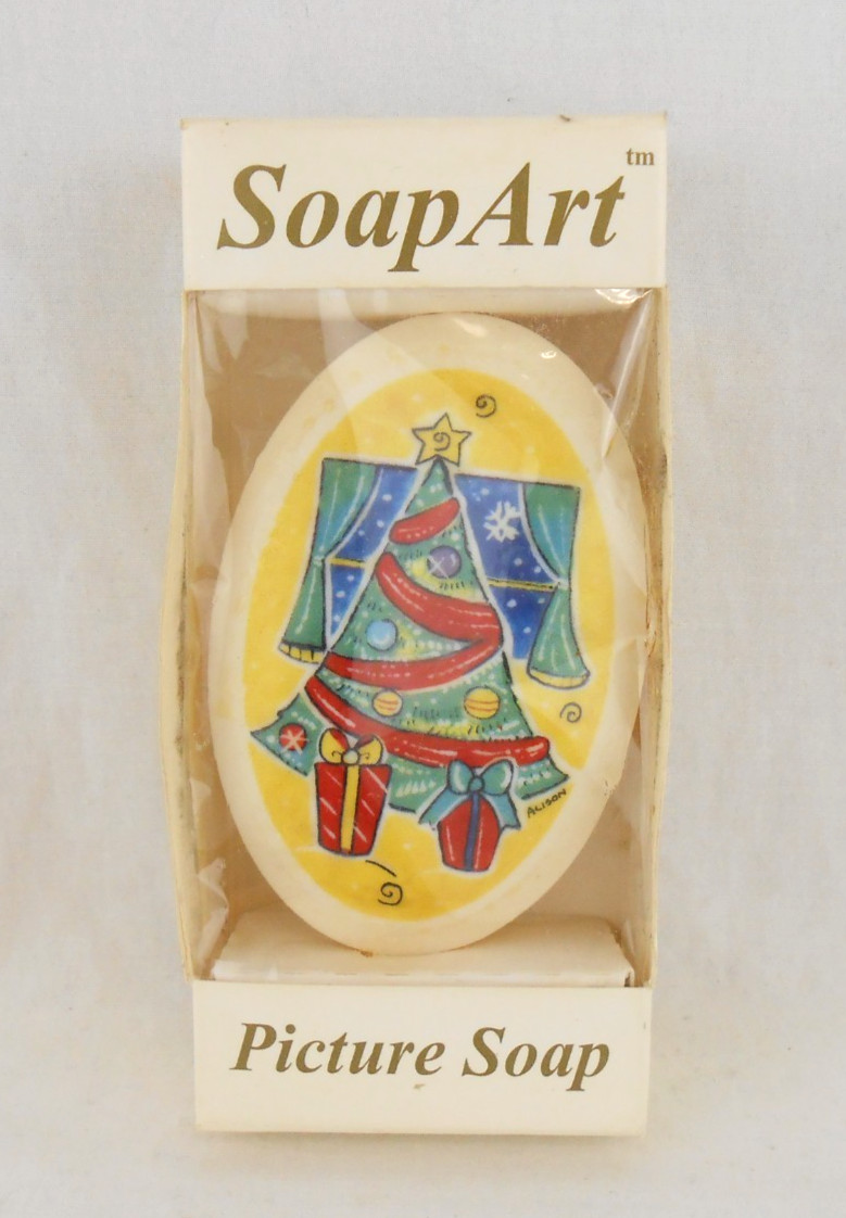 Lasting Impressions Soap Art 3.0 oz Picture Soap Bath Bar Christmas Tree Design