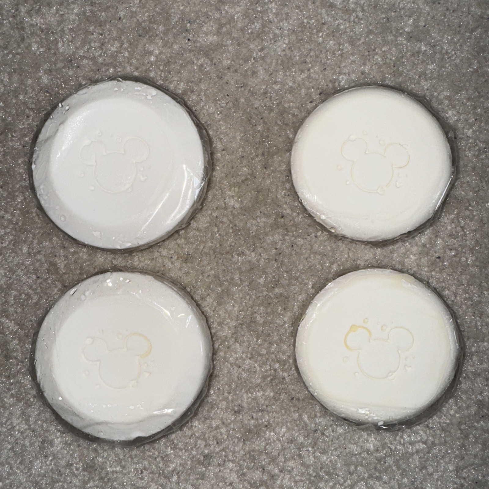Disney Resorts H2O Aquatics 2 Bath Soap Bars 2 Facial Soap Bars