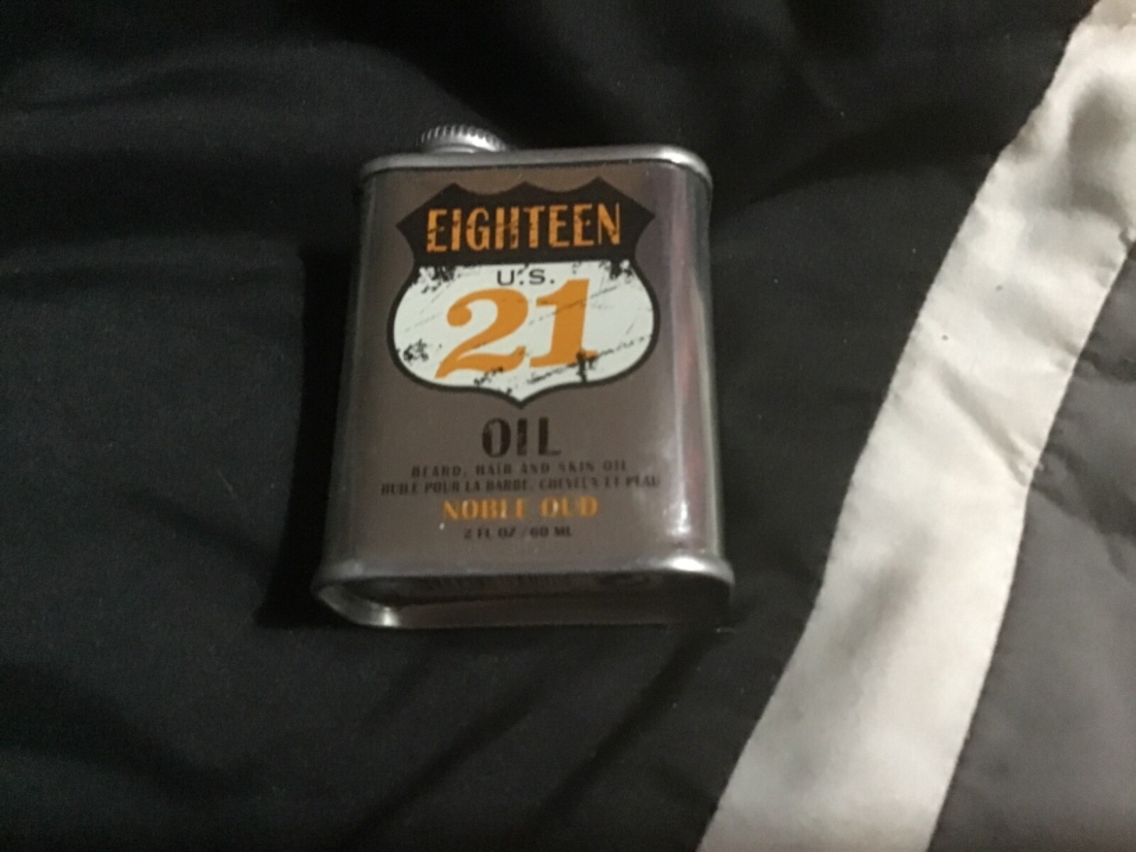 eighteen 21 beard oil noble oud 2 oz New in can
