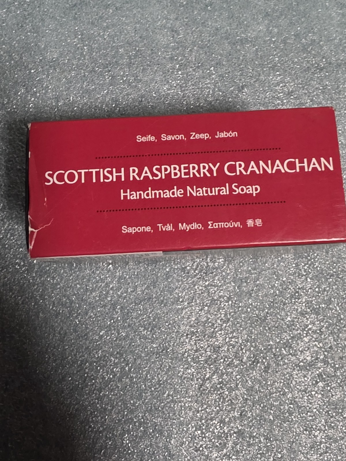 SCOTTISH RASPBERRY CRANACHAN HAND MADE NATURAL SOAP 190G.