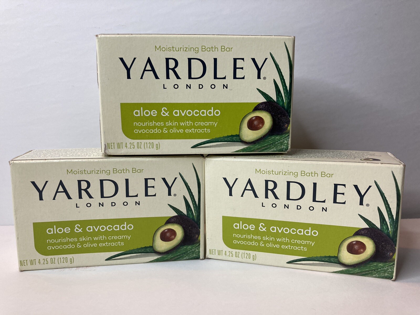 Yardley Moisturizing Bath Bar Soap ALOE and AVOCADO 4.25 oz Lot of 3