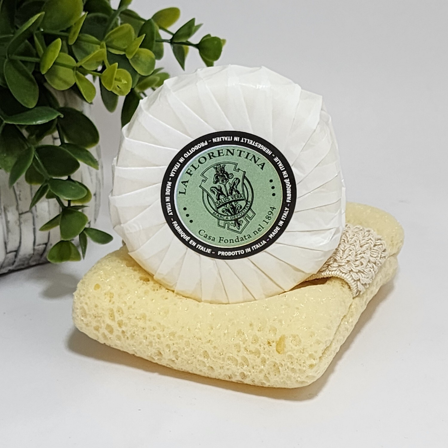 La Florentina Rose & Chamomile 4 oz Soap Bar & Sponge by Saponerie Mario Fissi