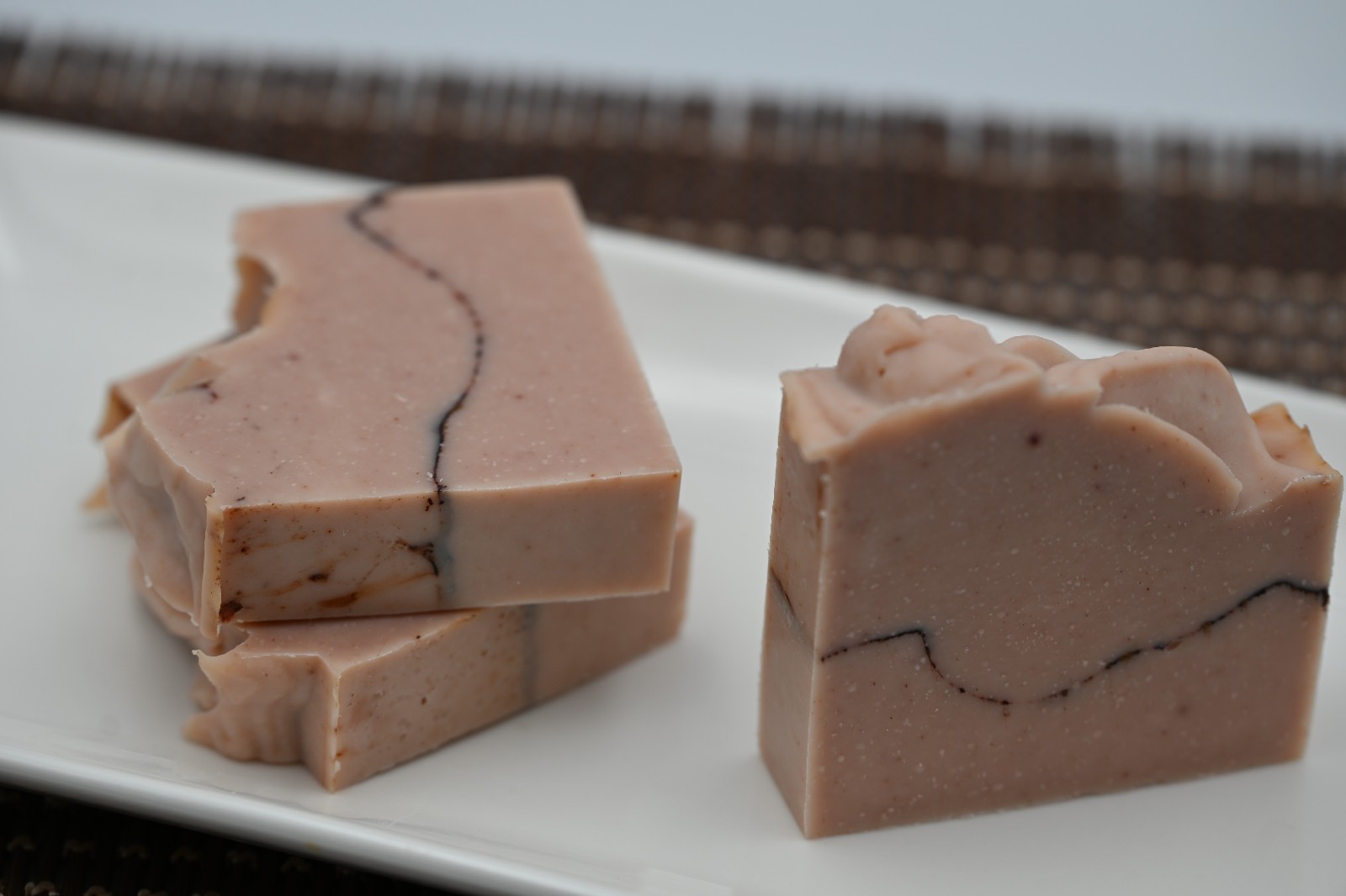 Le Luxe Lather, Luxury Artisan Soap, “Madeline”.. Chic Floral fusion scent..