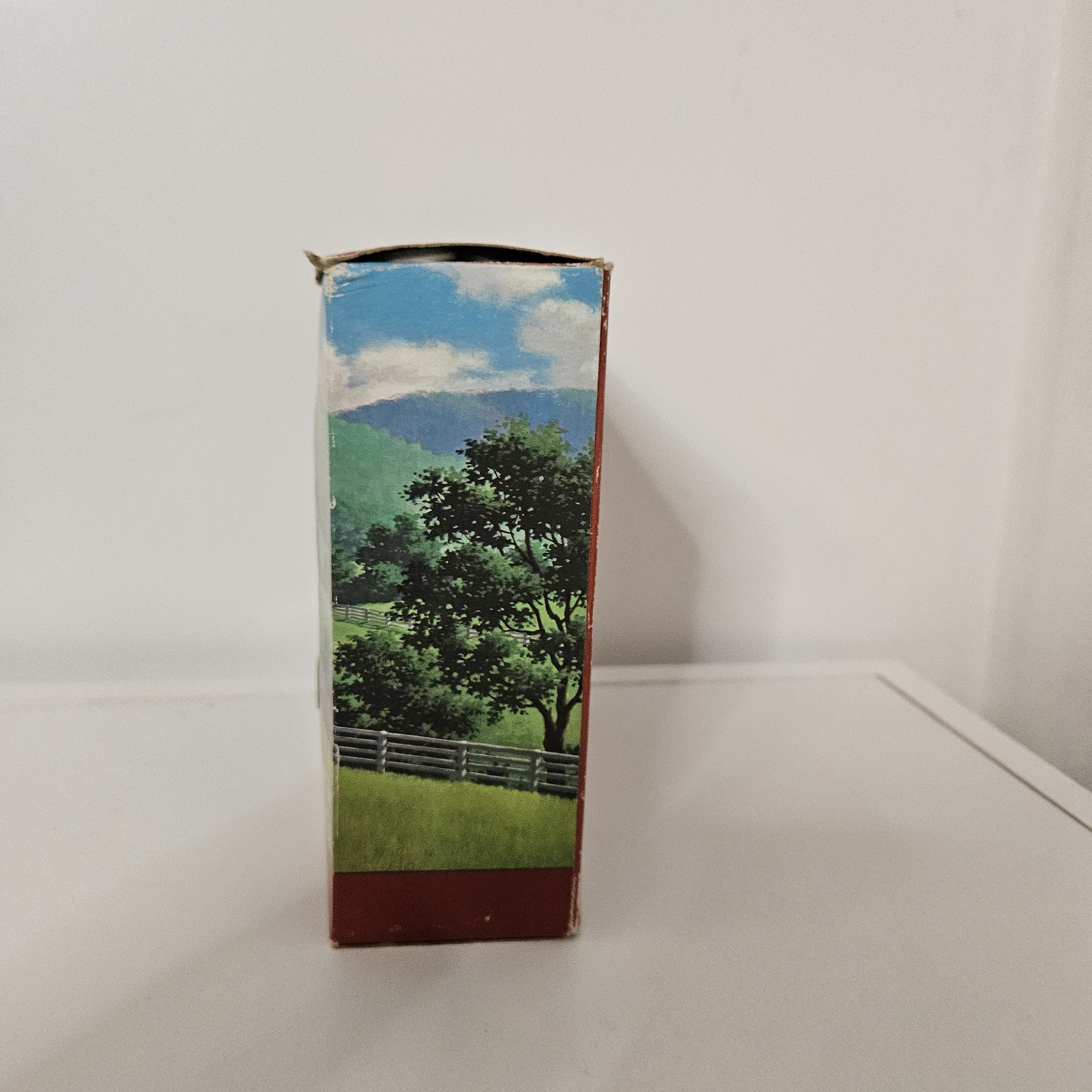 Vintage English Leather Grand Stallion Shower Soap On A Rope Full Length 8.5 Oz