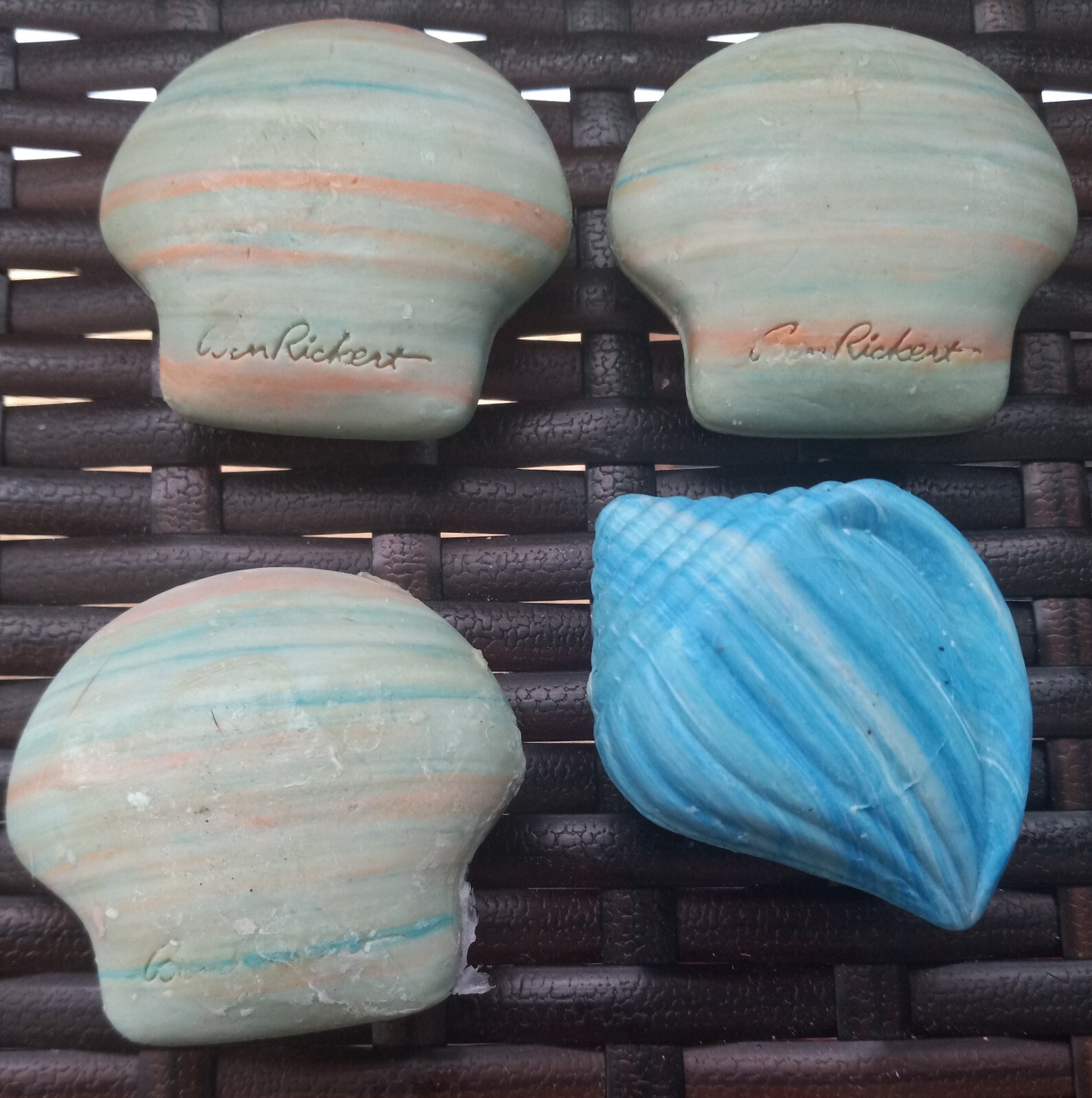Lot 13 Vintage Soap Bars NOS Seashells Shells Ben Rickert,Along the Shore, Rovar