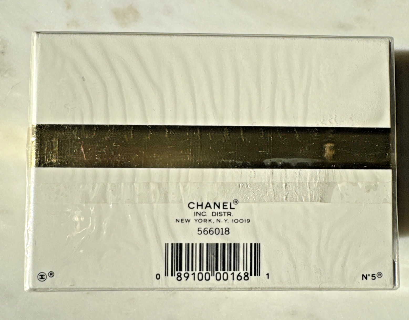 CHANEL No 5 Perfumed Bath Soap 5.3 oz. 150g Cake Paris/New York 566018