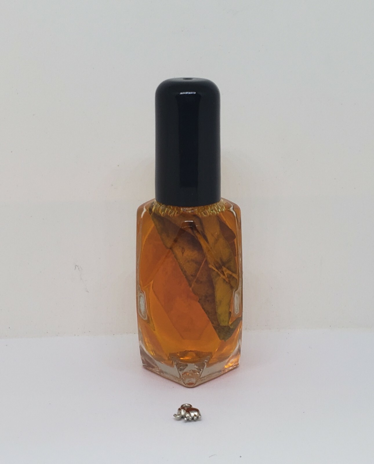 PERFUME LLAMA CLIENTES ATRAE DINERO Y AUMENTA LAS VENTAS EN TU NEGOCIO