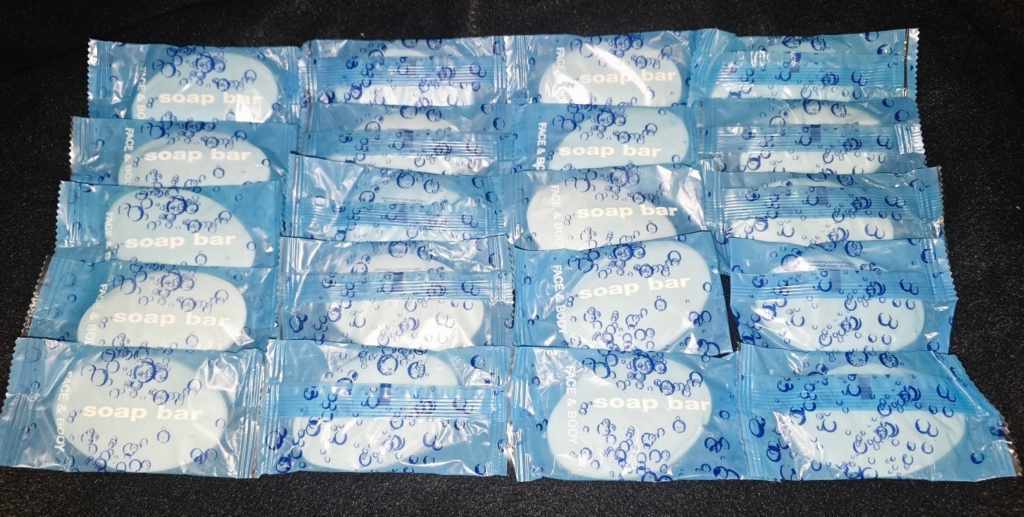 LOT OF 20 FACE & BODY TRAVEL SIZE ALL NATURAL VITAMIN E & SHEA BUTTER SOAPS NEW