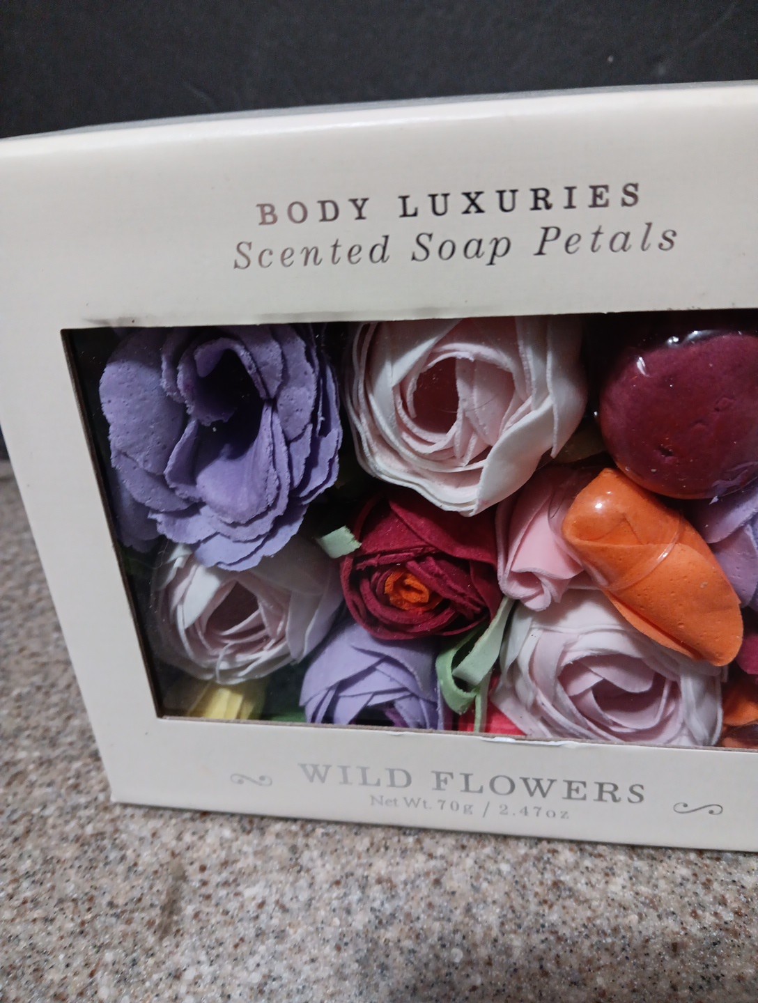 Body Luxuries Scented Soap Petals Wild Flowers 2.47oz(70g)
