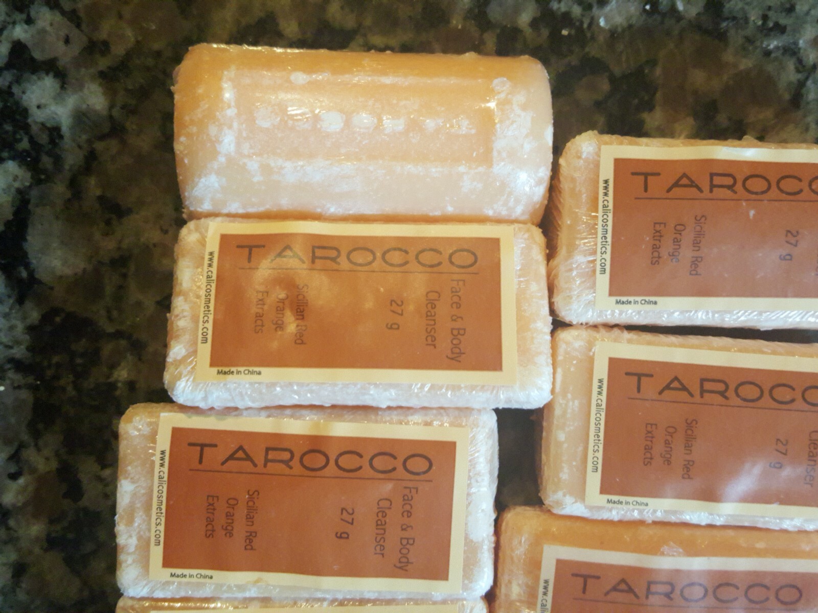 TAROCCO FACE & Body CLEANER 27g lot of 15 travel size Sicilian Red Orange extrac