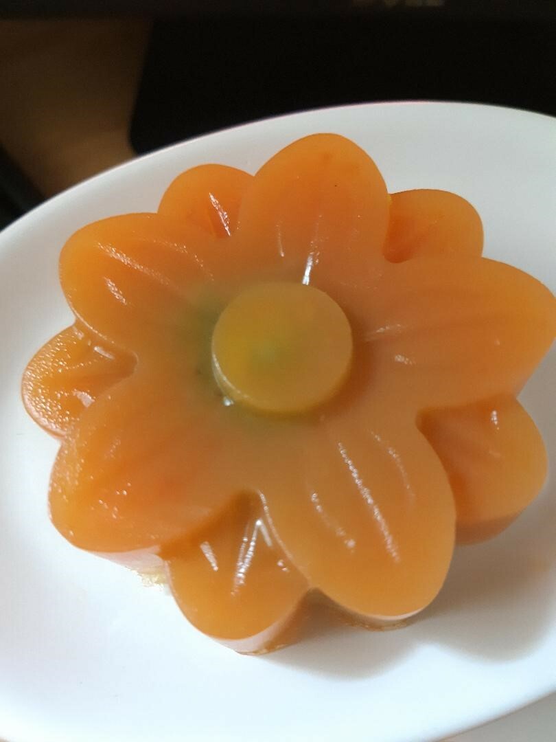 Papaya and Aloe Vera Organic Antiaging, Antioxidant Handmade Soap 3.5oz