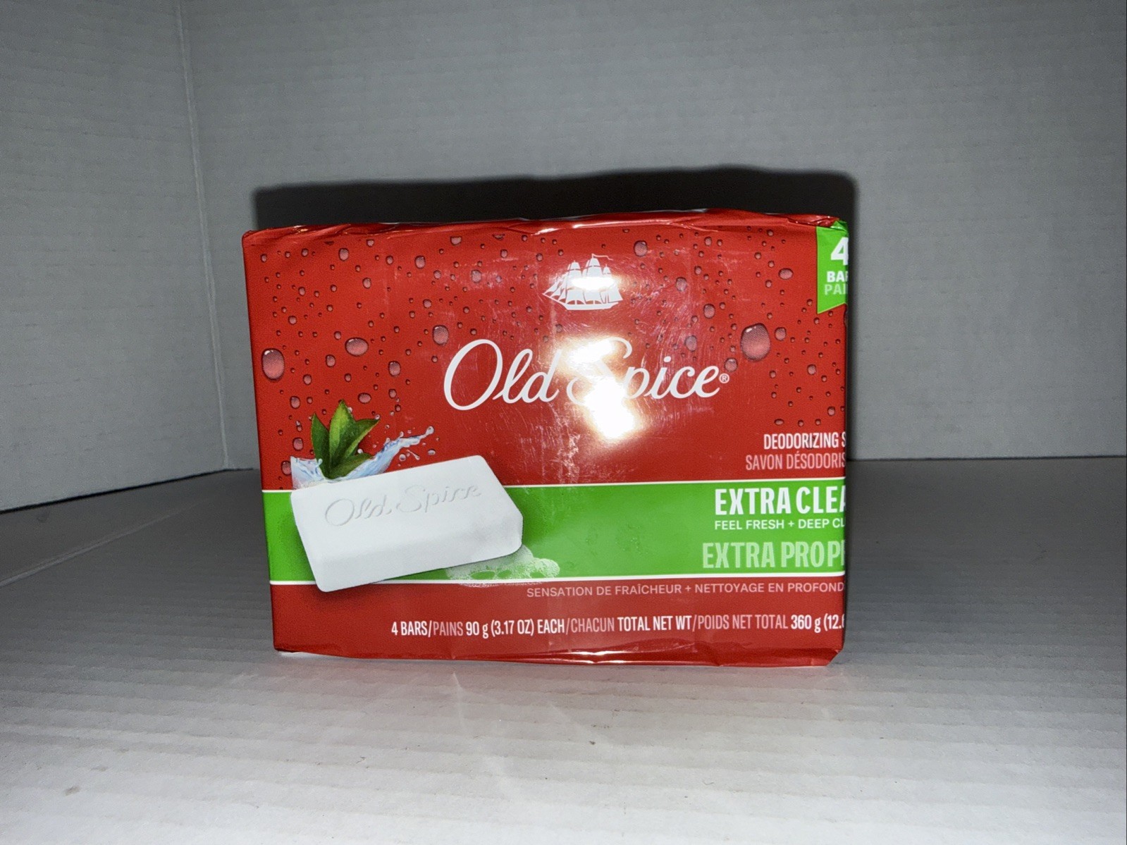 Old Spice Deodorizing Bar Soap Extra Clean Fresh & Deep Clean 3.17 oz. 4 Bars