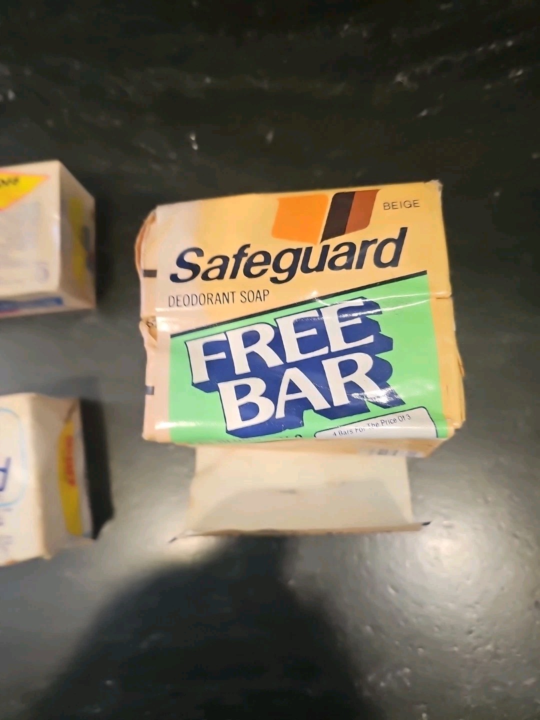 Mixed Lot of 4 Vtg Safeguard Deodorant Soap Bars New And Sealed White & Beige