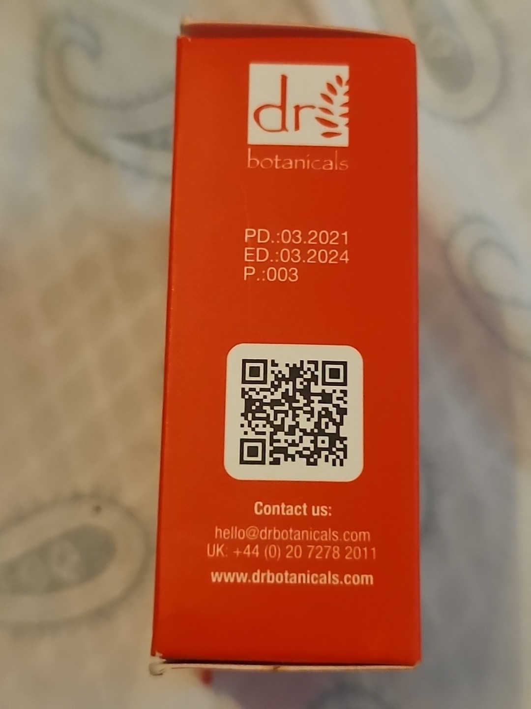 Dr Botanicals Sw Cleansing Bar Strawberry and Poppy Seed 3.52 oz NIB