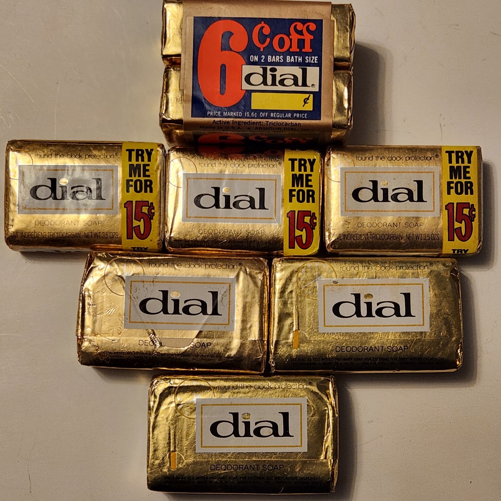 Vintage Dial Gold Foil Bar Soap Lot Of 8 Made In USA Bath Regular