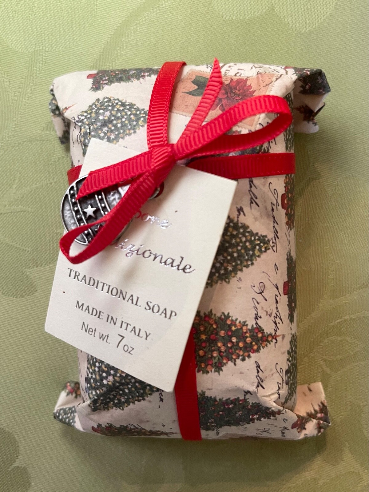 Sapone Tradizionale Italian Set of 3 7oz Christmas Themed Fragranted Soap Bars