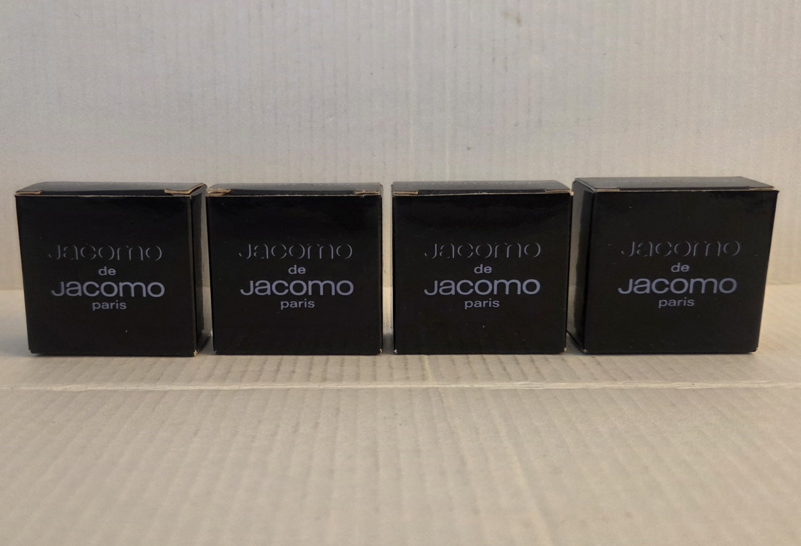 Lot of 4 Jacomo de Jacomo Paris 1.05 oz x4 Mini Soap New in Box Old Stock