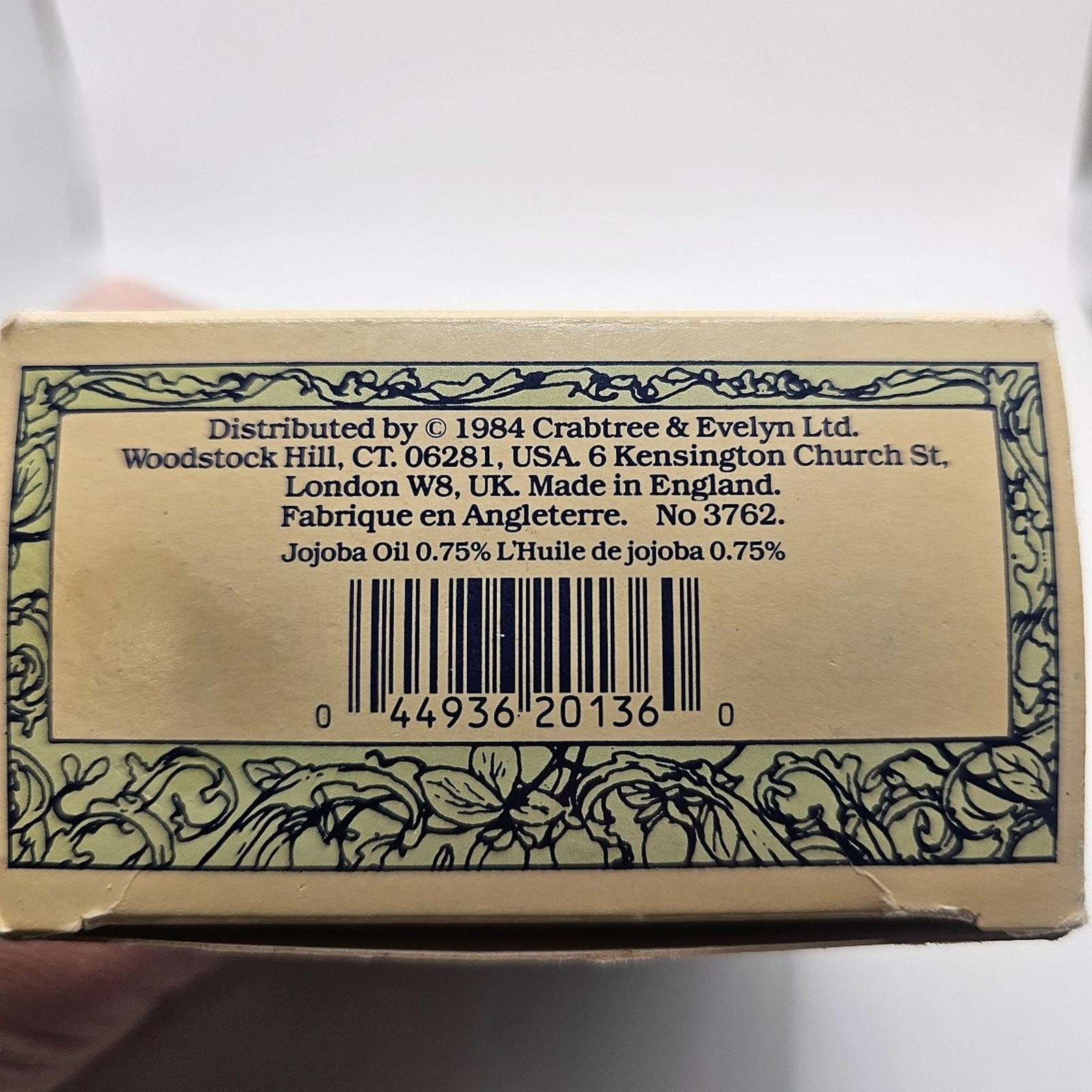 NEW IN BOX Crabtree & Evelyn Sea Shell Soap with Jojoba Oil 10.5 oz